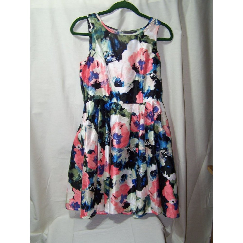 Julian Taylor Dress Back Cutout Floral Pockets 6